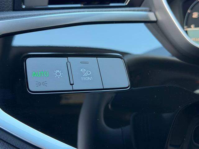 new 2025 Audi Q3 car, priced at $41,316