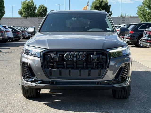 new 2025 Audi Q7 car, priced at $64,982