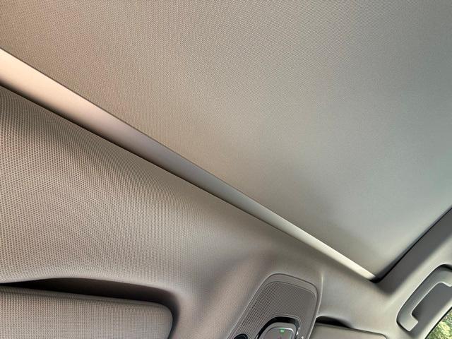 new 2025 Audi Q7 car, priced at $63,304