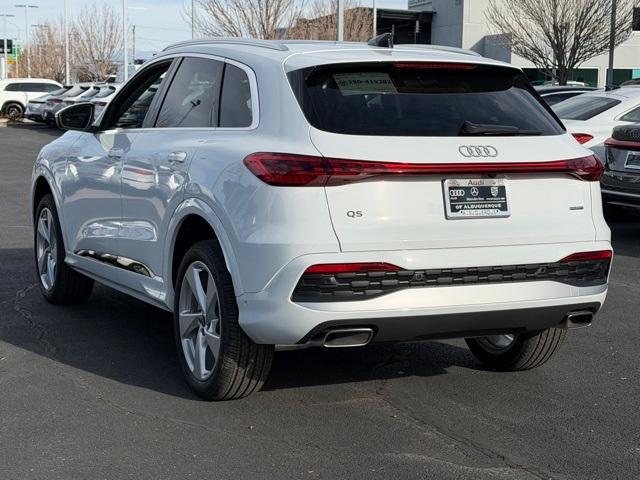 new 2025 Audi Q5 car, priced at $60,070