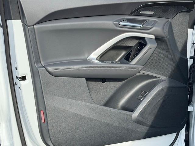 new 2025 Audi Q5 car, priced at $60,070