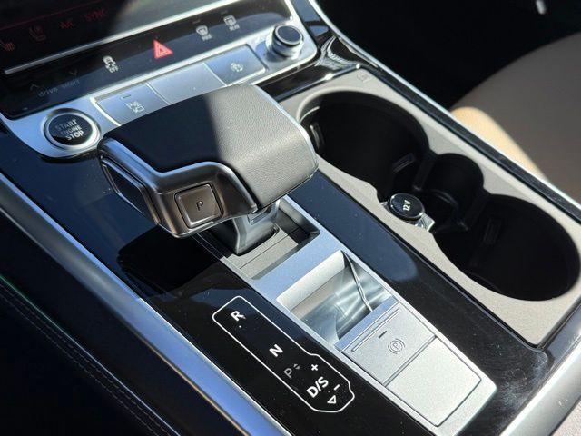 new 2026 Audi Q7 car, priced at $77,940