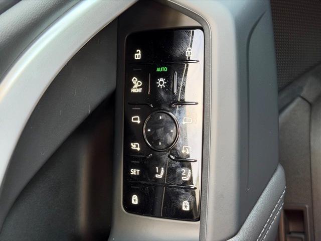 new 2025 Audi Q5 car, priced at $59,030