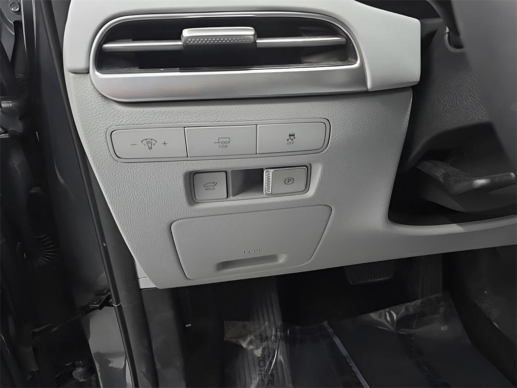 used 2025 Hyundai Palisade car, priced at $34,775