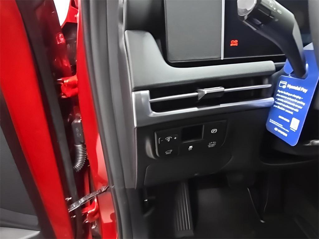 new 2026 Hyundai TUCSON Hybrid car, priced at $35,715