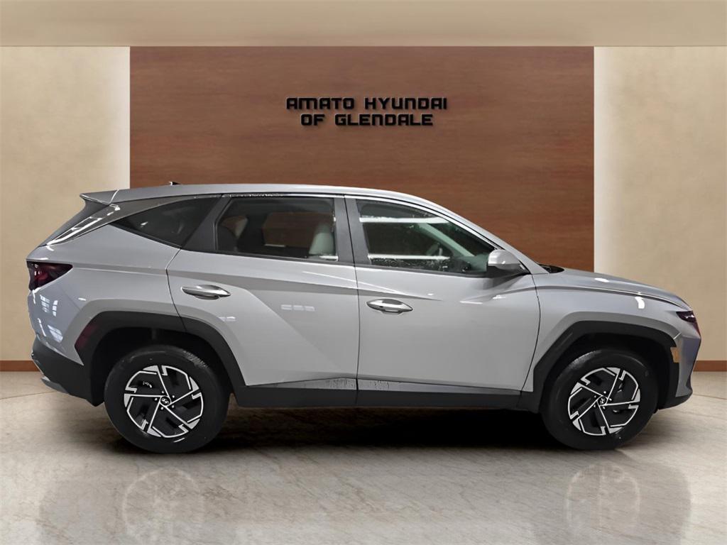 new 2026 Hyundai TUCSON Hybrid car, priced at $31,600