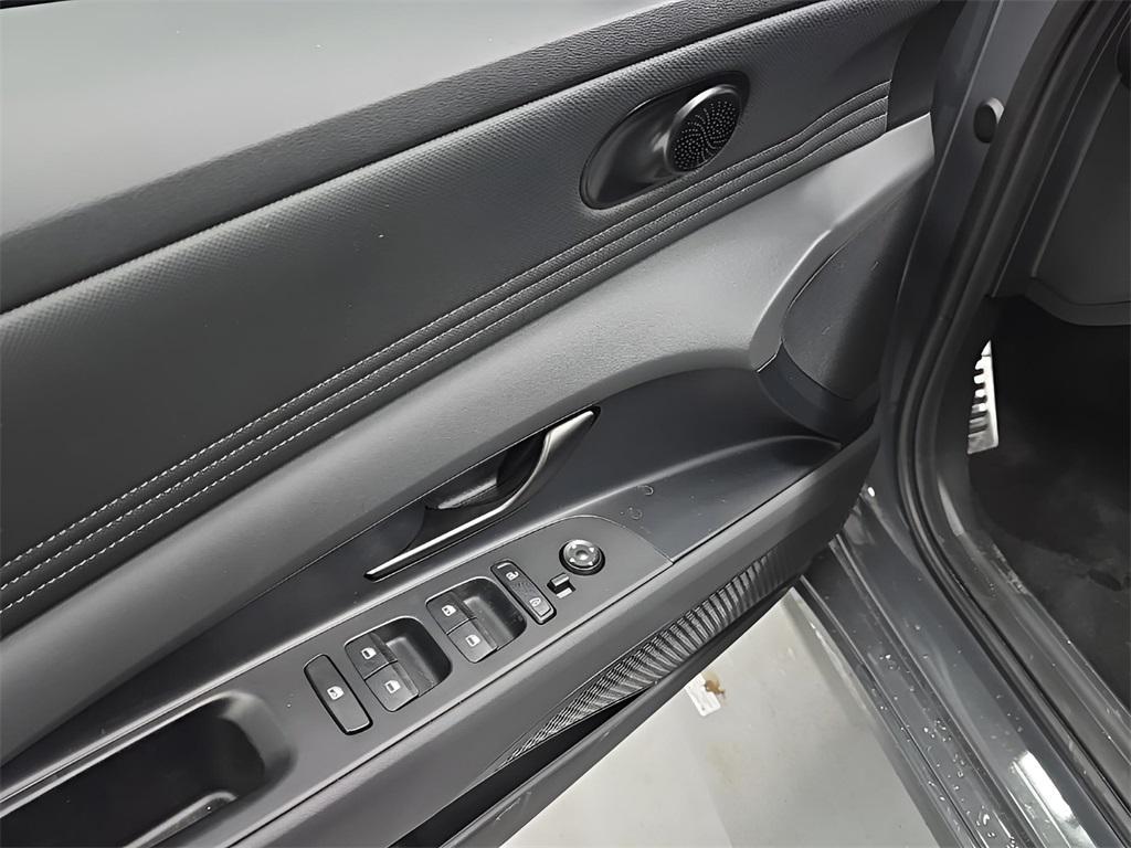 new 2026 Hyundai ELANTRA HEV car, priced at $26,770