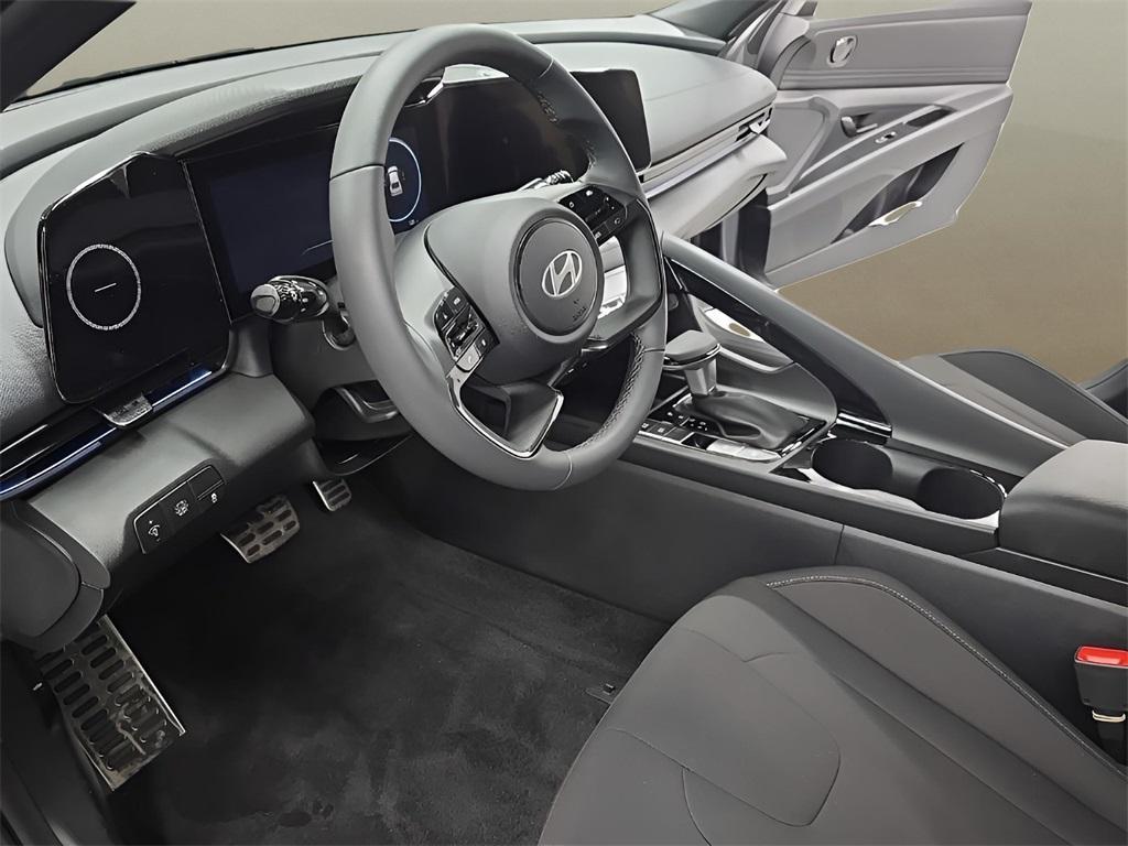 new 2026 Hyundai ELANTRA HEV car, priced at $26,770