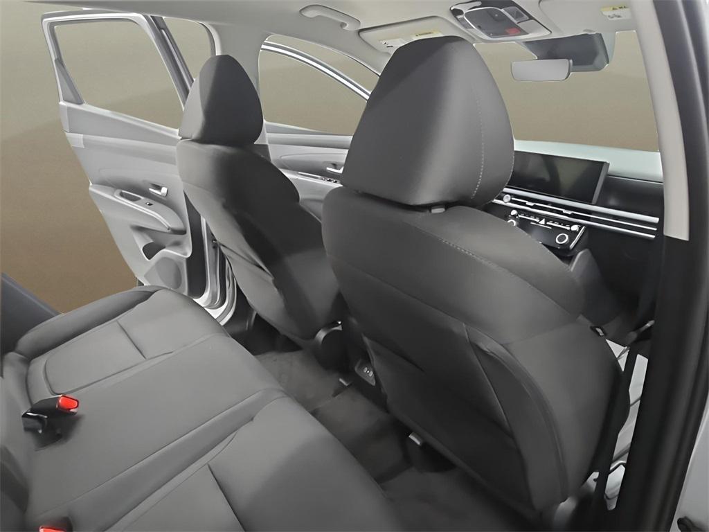 new 2026 Hyundai TUCSON Hybrid car, priced at $31,665