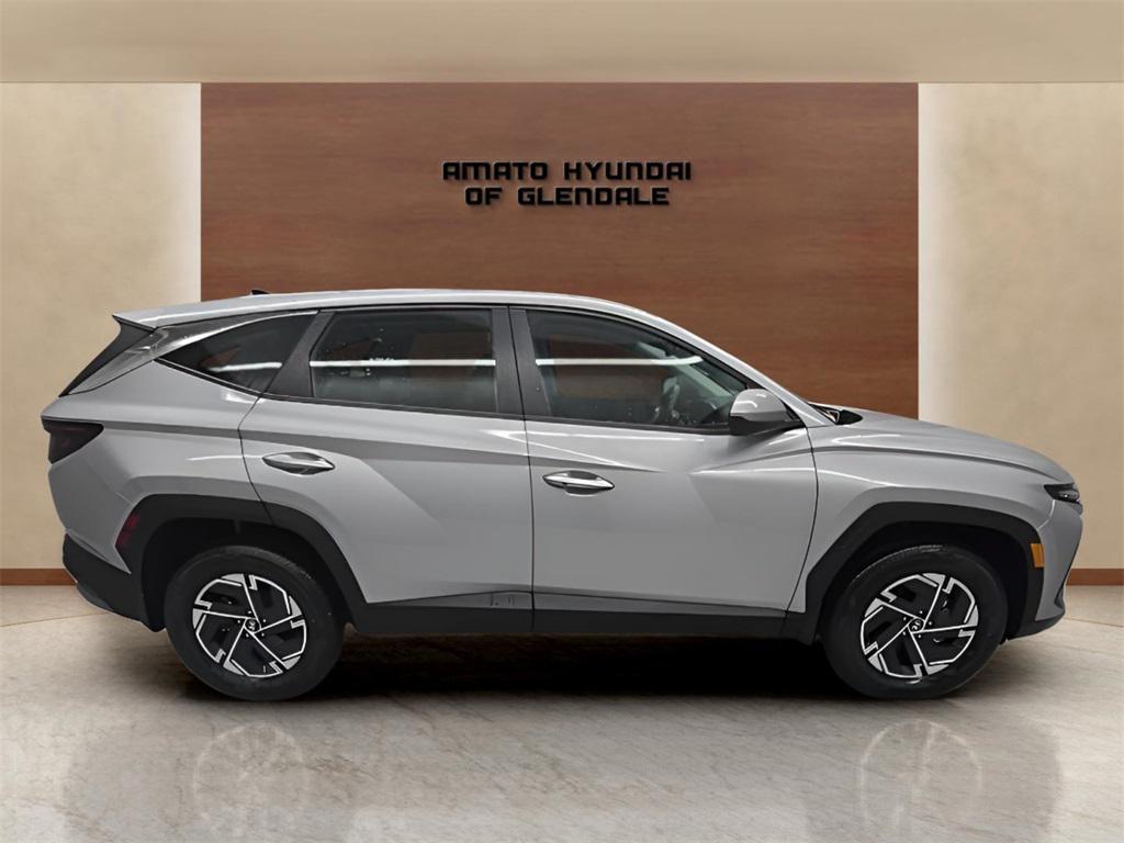 new 2026 Hyundai TUCSON Hybrid car, priced at $31,665