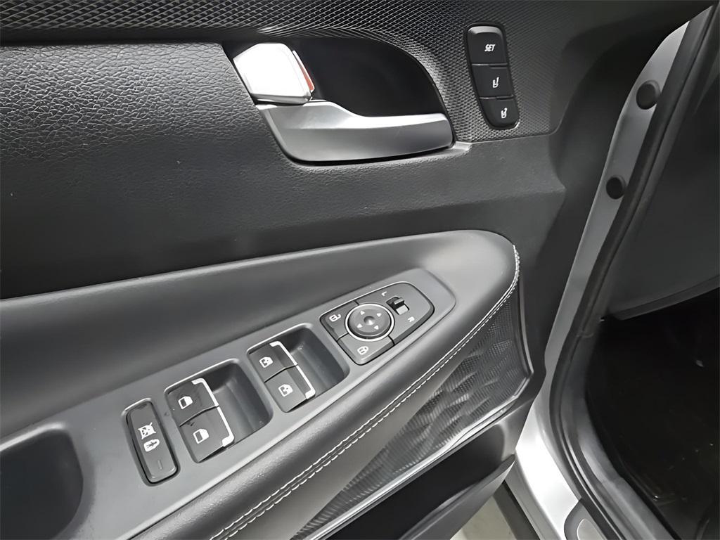 used 2020 Hyundai Santa Fe car, priced at $20,950