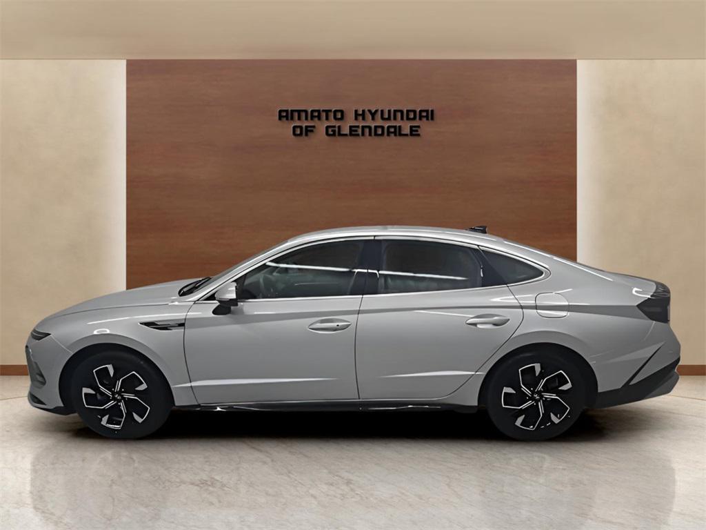 used 2024 Hyundai Sonata car, priced at $20,595