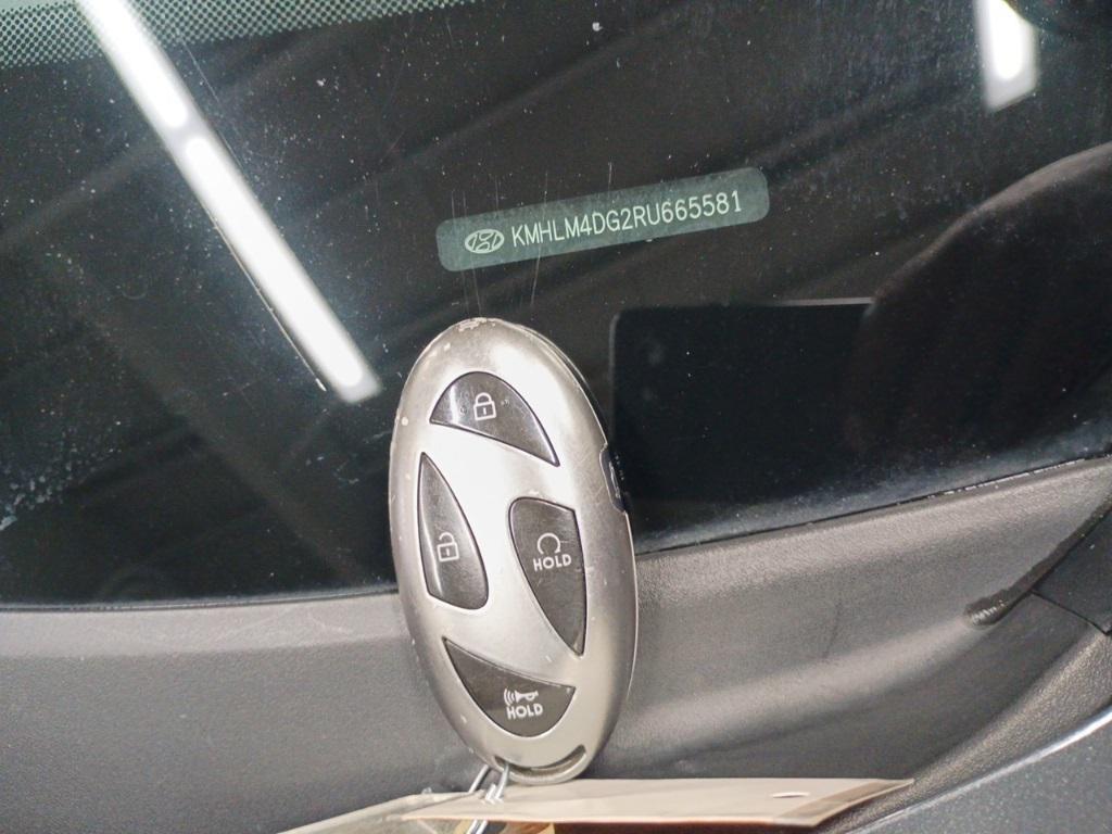 used 2024 Hyundai Elantra car, priced at $16,995