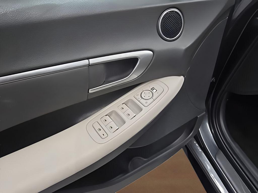 used 2025 Hyundai Sonata Hybrid car, priced at $24,495