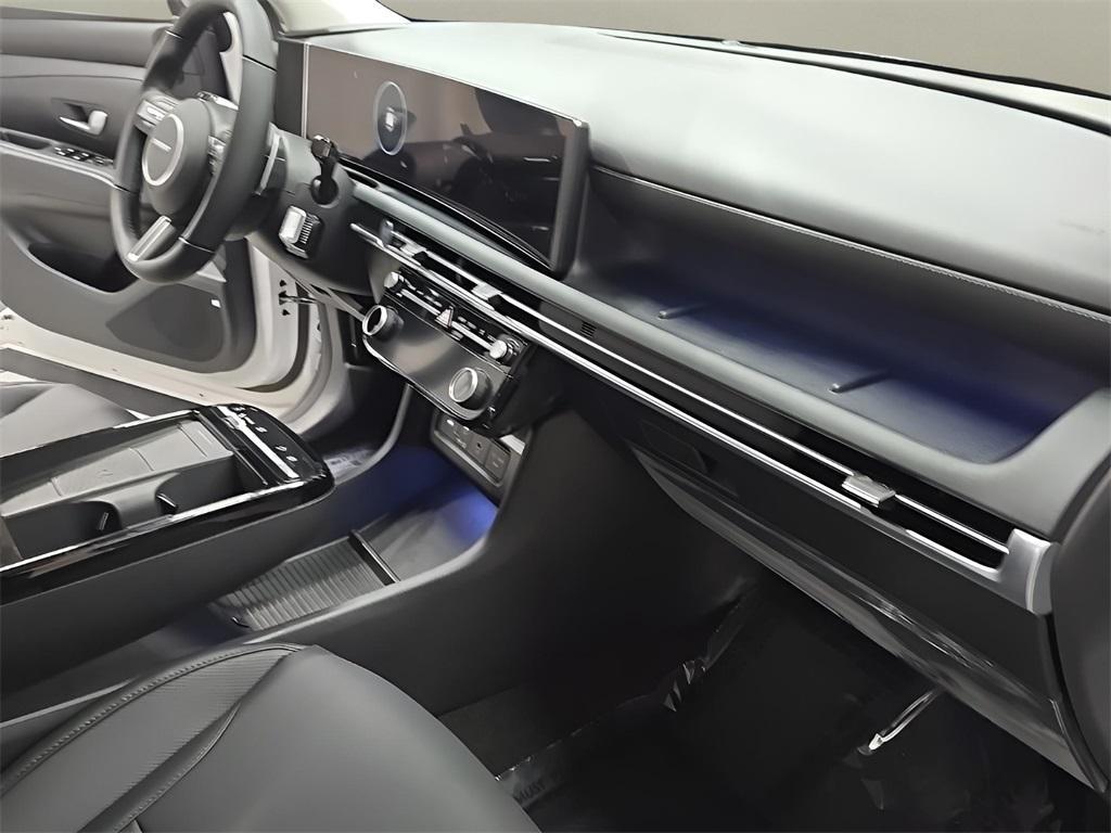 new 2026 Hyundai TUCSON Hybrid car, priced at $34,180