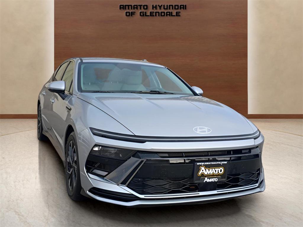 used 2024 Hyundai Sonata car, priced at $19,995