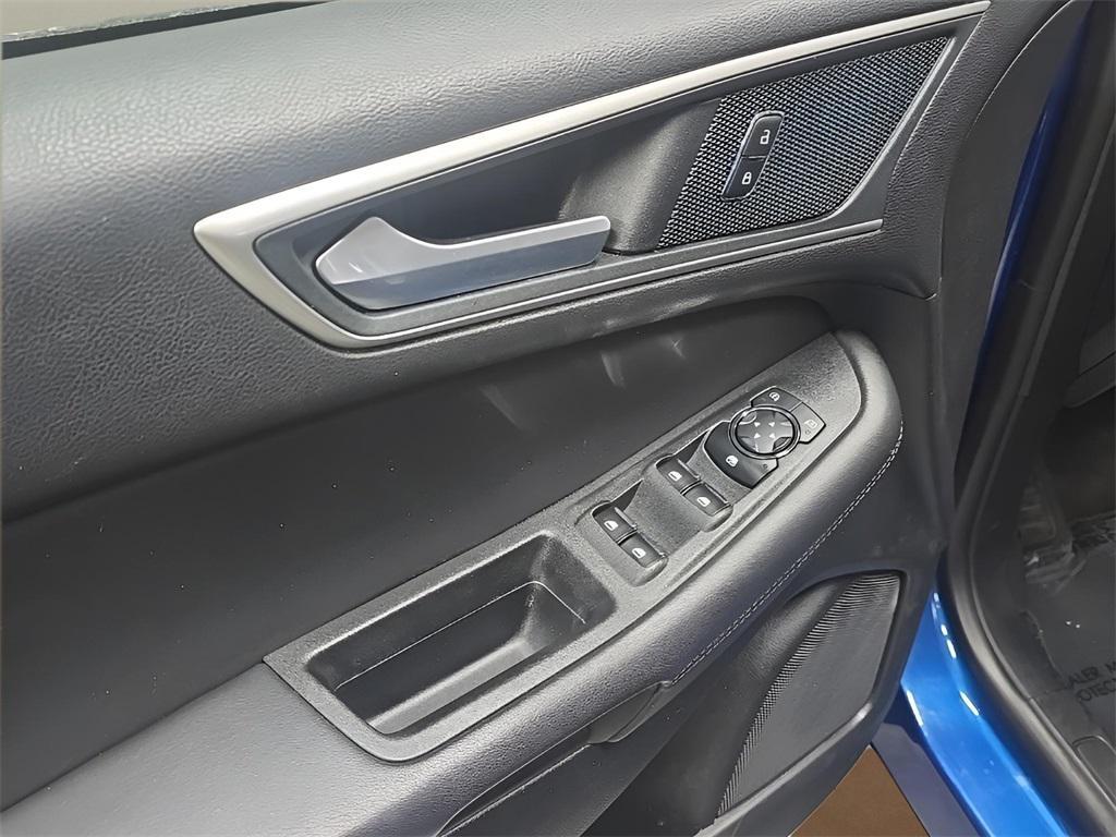 used 2024 Ford Edge car, priced at $23,975