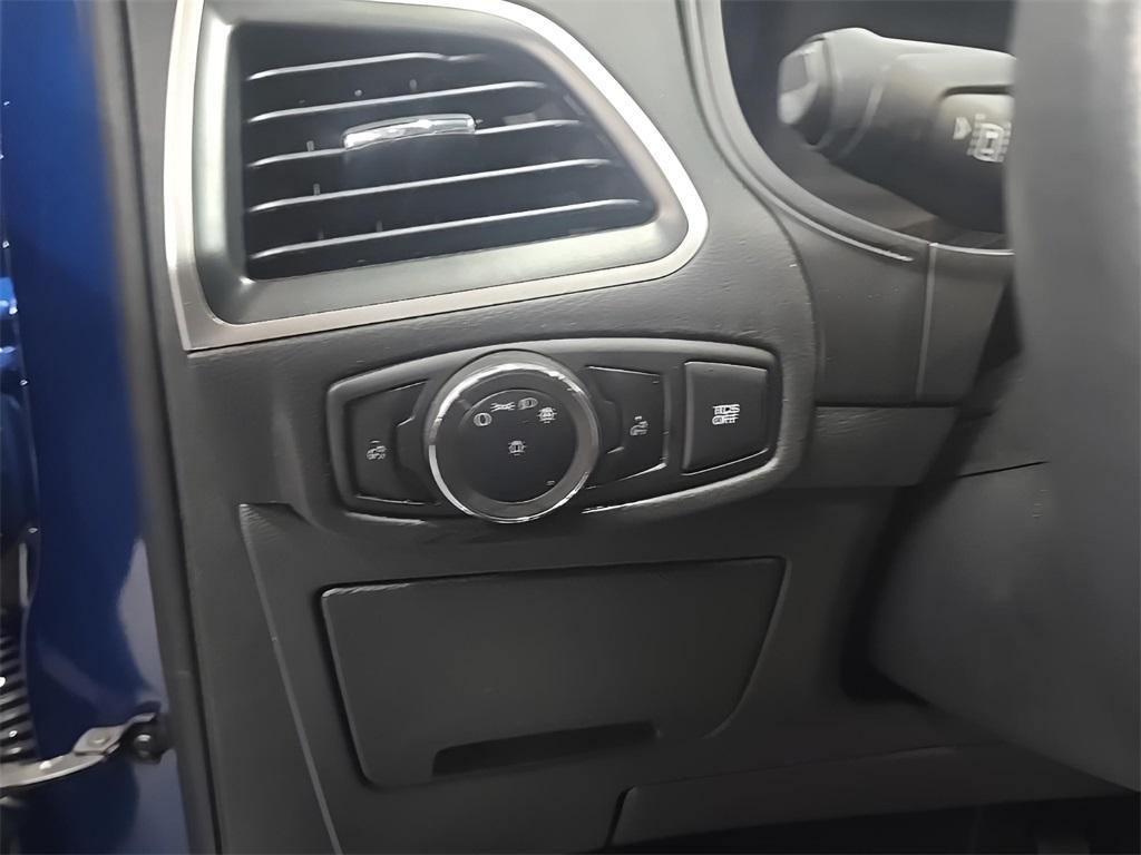 used 2024 Ford Edge car, priced at $23,975