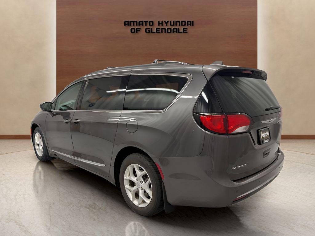 used 2017 Chrysler Pacifica car, priced at $13,795