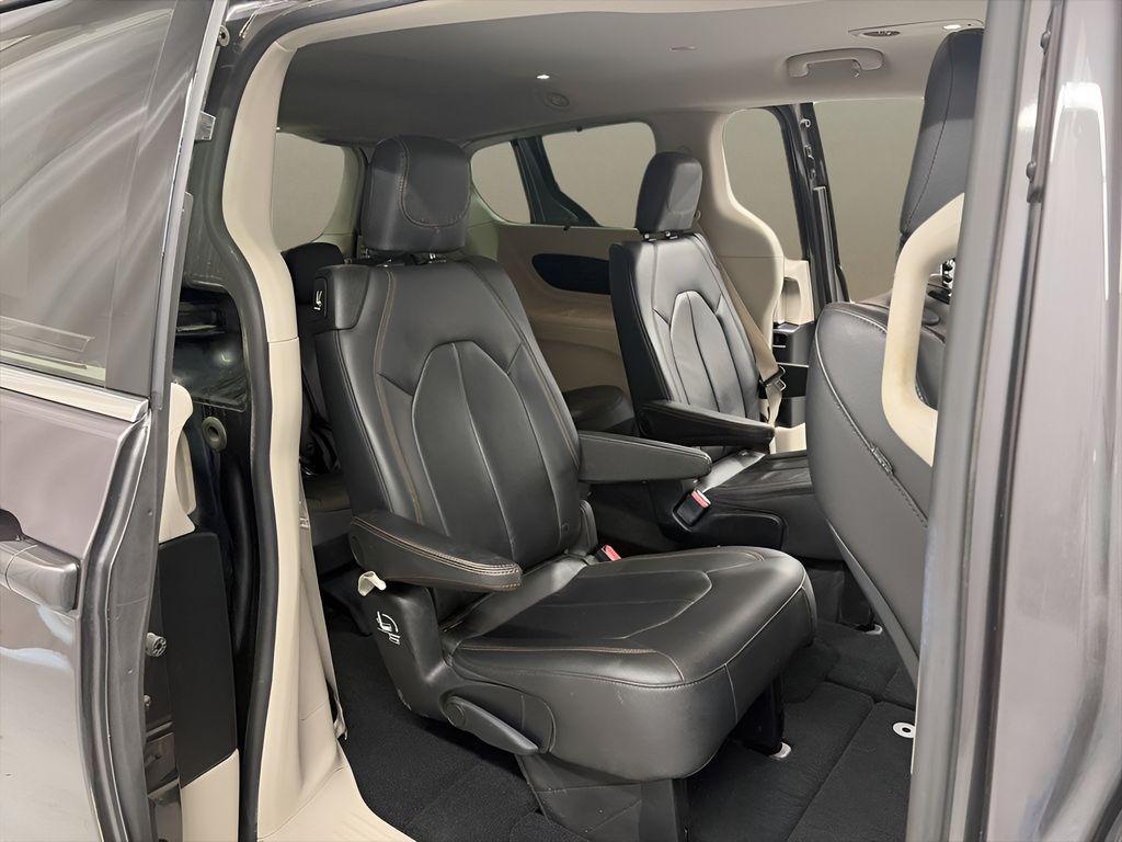 used 2017 Chrysler Pacifica car, priced at $13,795