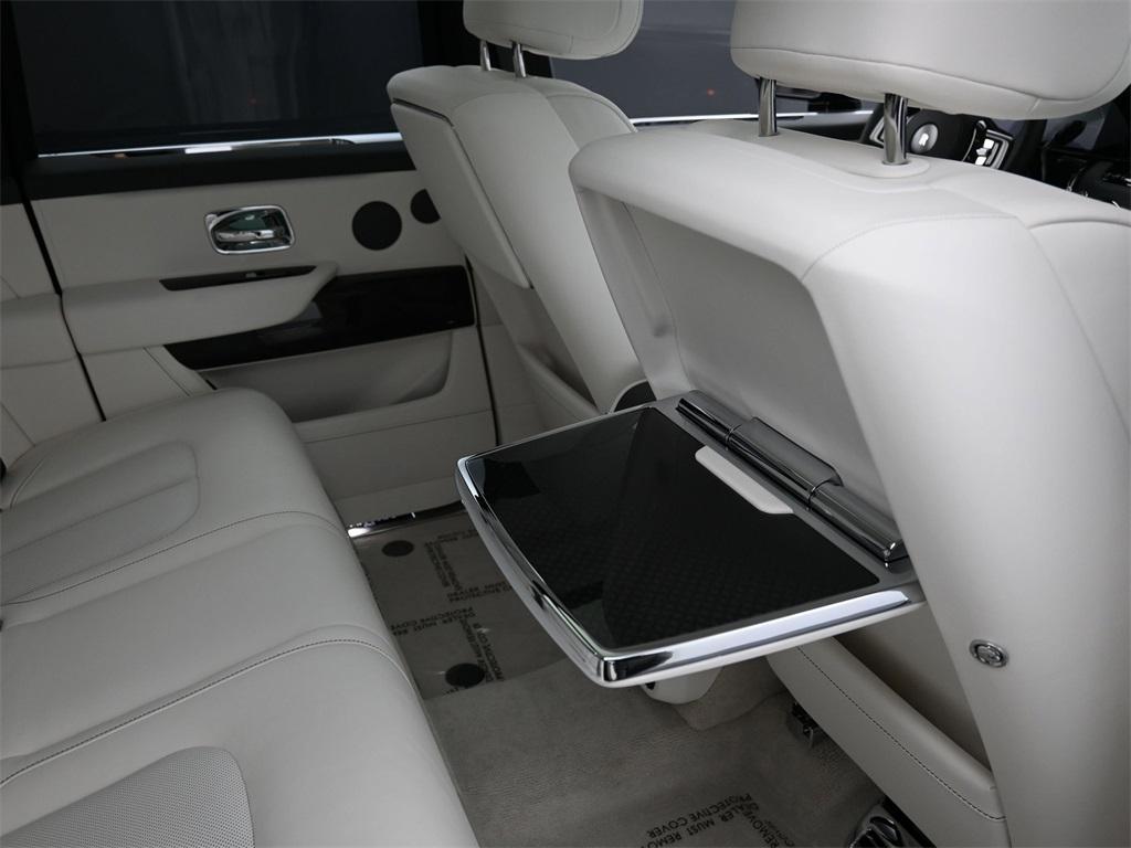 new 2026 Rolls-Royce Cullinan car, priced at $506,350