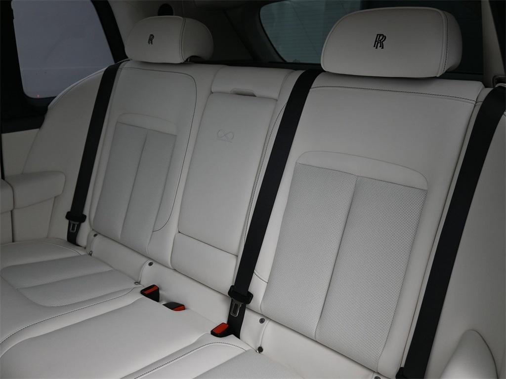 new 2026 Rolls-Royce Cullinan car, priced at $506,350
