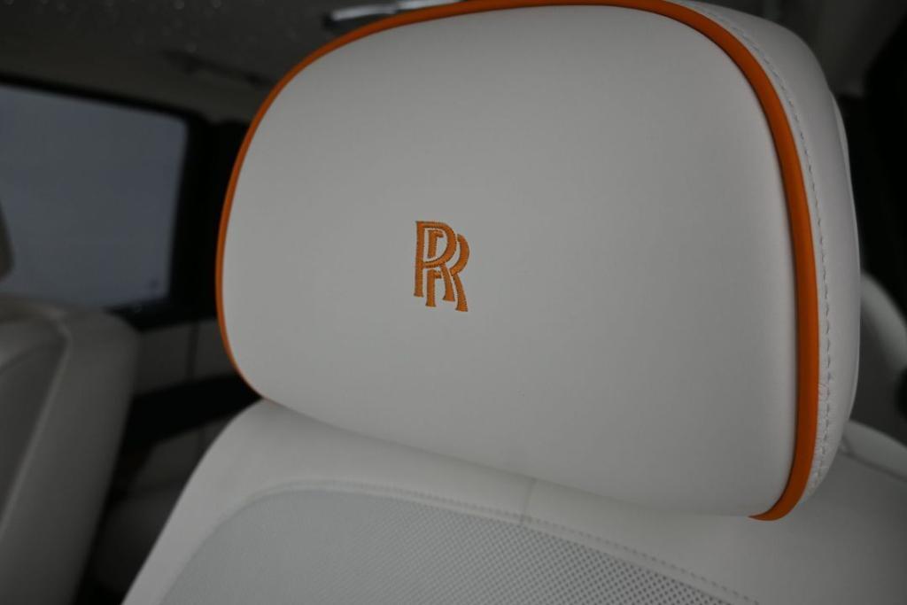 new 2026 Rolls-Royce Cullinan car, priced at $513,653