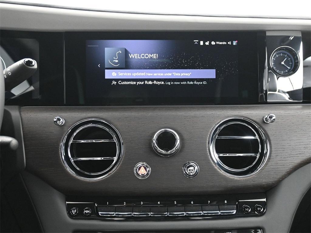 new 2026 Rolls-Royce Spectre car, priced at $449,550