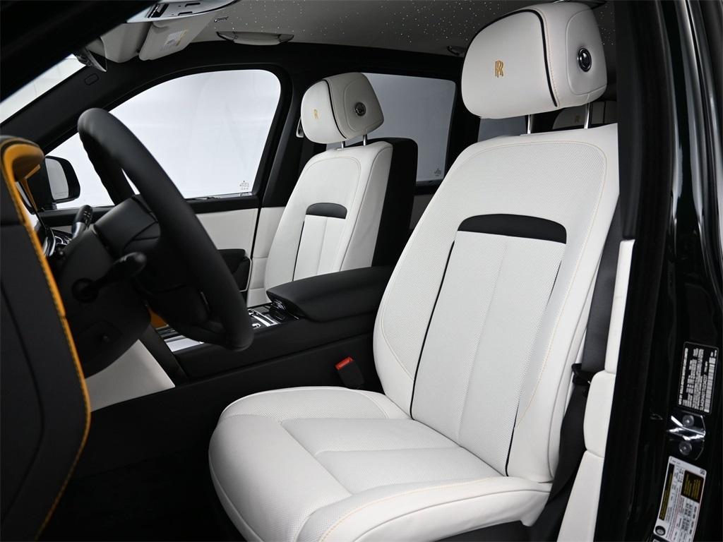 new 2026 Rolls-Royce Cullinan car, priced at $564,050