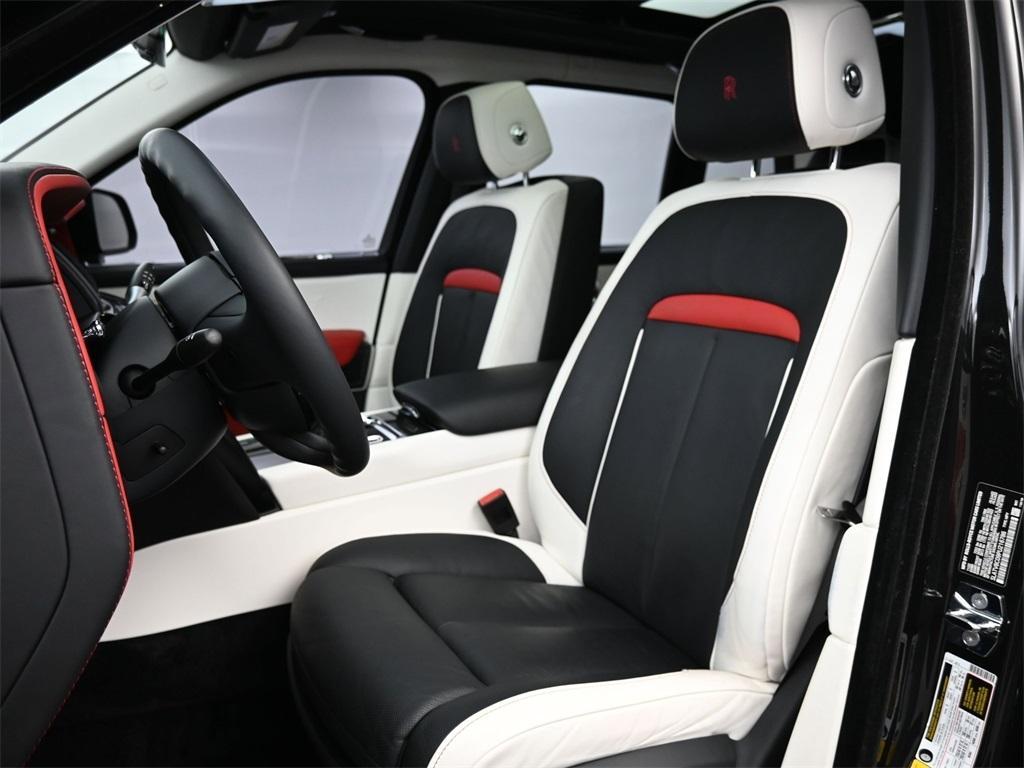 used 2023 Rolls-Royce Cullinan car, priced at $369,900