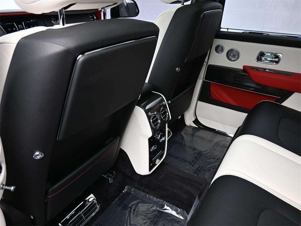 used 2023 Rolls-Royce Cullinan car, priced at $369,900