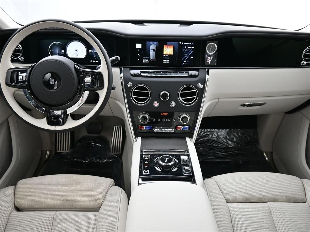 used 2025 Rolls-Royce Cullinan car, priced at $419,900