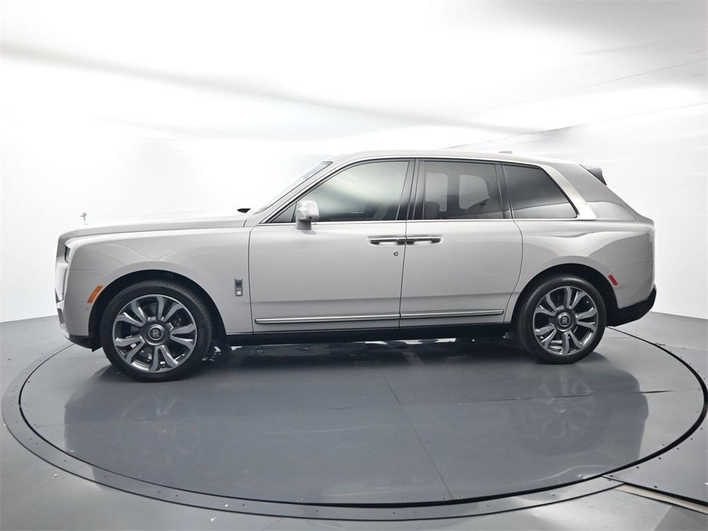 used 2025 Rolls-Royce Cullinan car, priced at $419,900