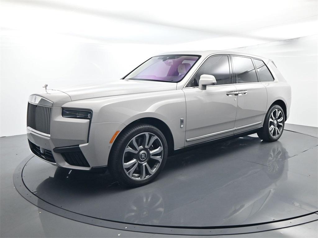 used 2025 Rolls-Royce Cullinan car, priced at $419,900