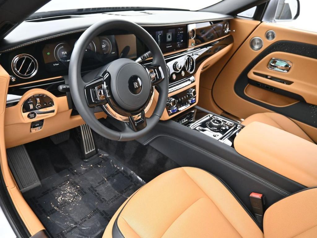 used 2025 Rolls-Royce Spectre car, priced at $409,900