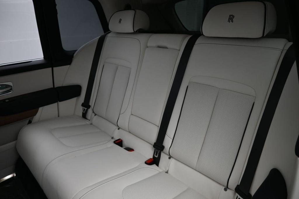 new 2027 Rolls-Royce Cullinan car, priced at $512,953