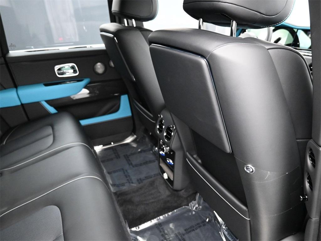 new 2026 Rolls-Royce Cullinan car, priced at $554,750