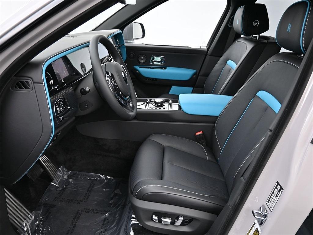 new 2026 Rolls-Royce Cullinan car, priced at $554,750