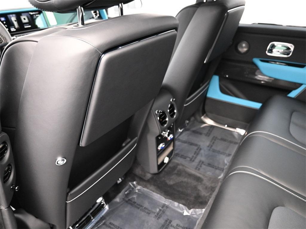 new 2026 Rolls-Royce Cullinan car, priced at $554,750