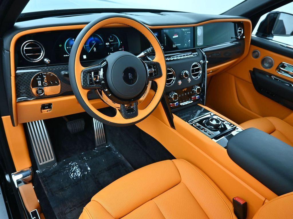 new 2026 Rolls-Royce Cullinan car, priced at $565,050