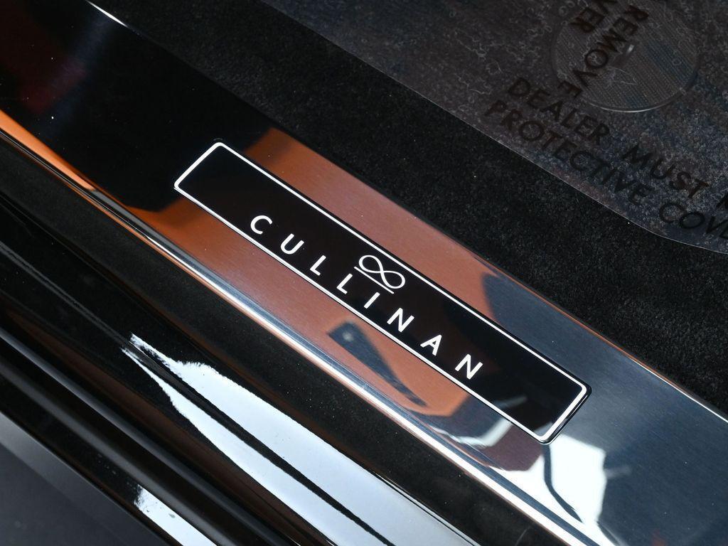 new 2026 Rolls-Royce Cullinan car, priced at $565,050