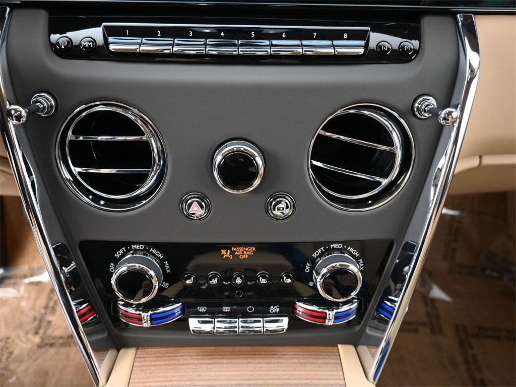 new 2026 Rolls-Royce Cullinan car, priced at $474,250