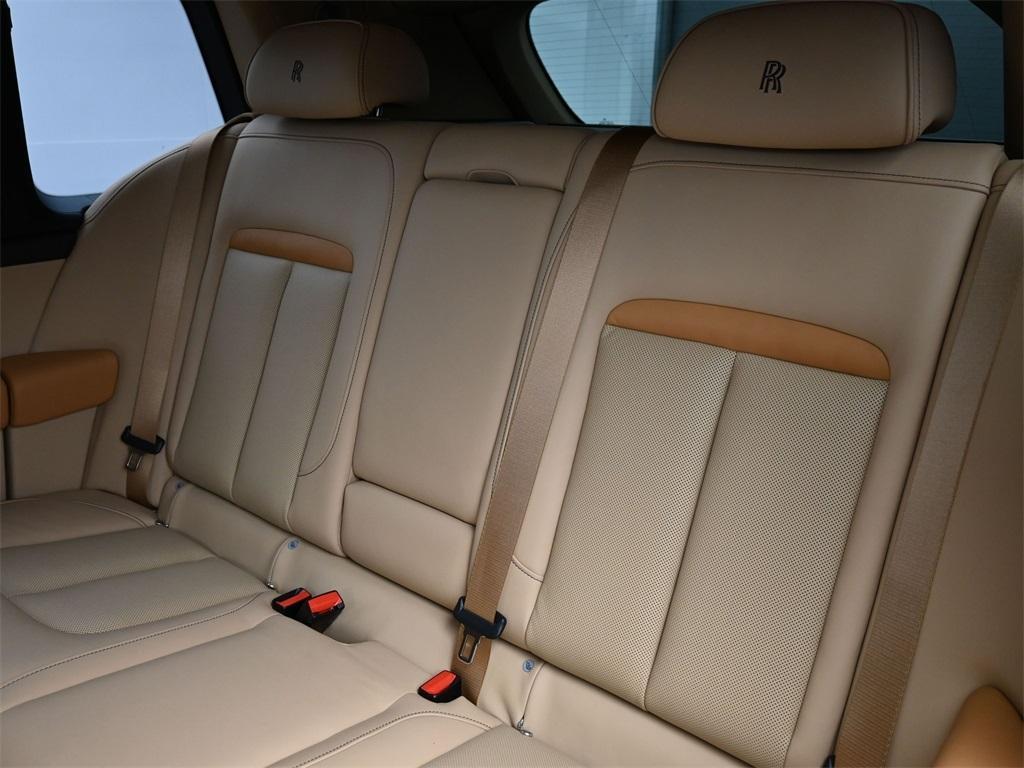 new 2026 Rolls-Royce Cullinan car, priced at $474,250
