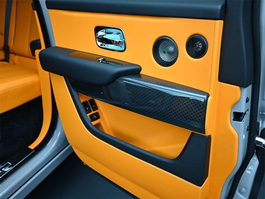 new 2026 Rolls-Royce Cullinan car, priced at $554,750