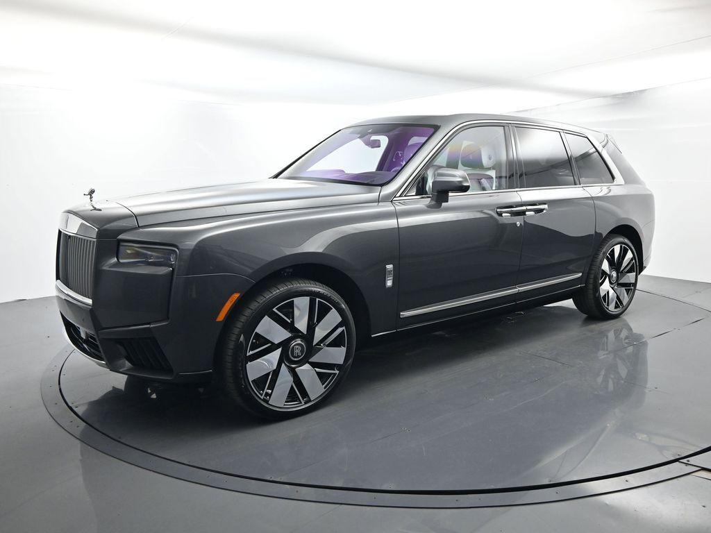 new 2026 Rolls-Royce Cullinan car, priced at $519,650