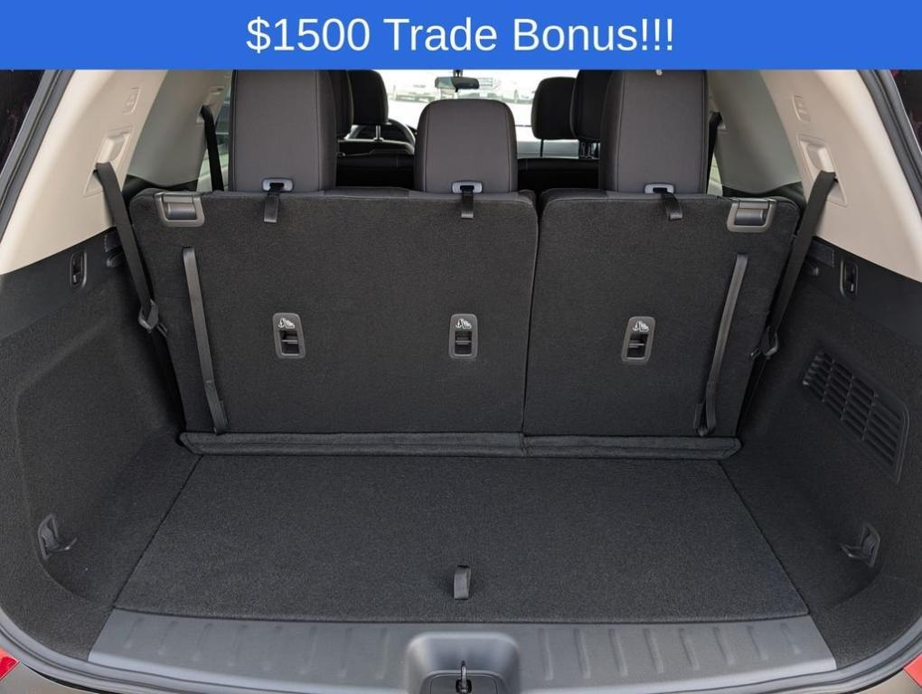 new 2026 Nissan Pathfinder car, priced at $42,561