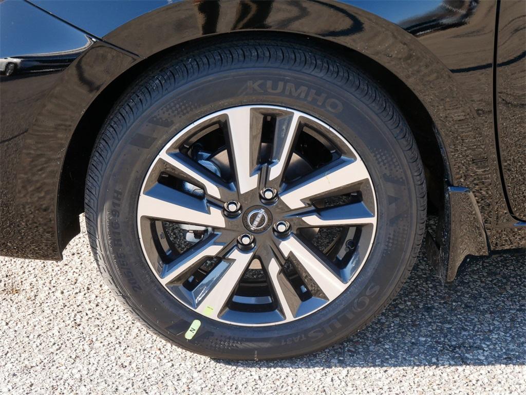 new 2025 Nissan Versa car, priced at $22,000