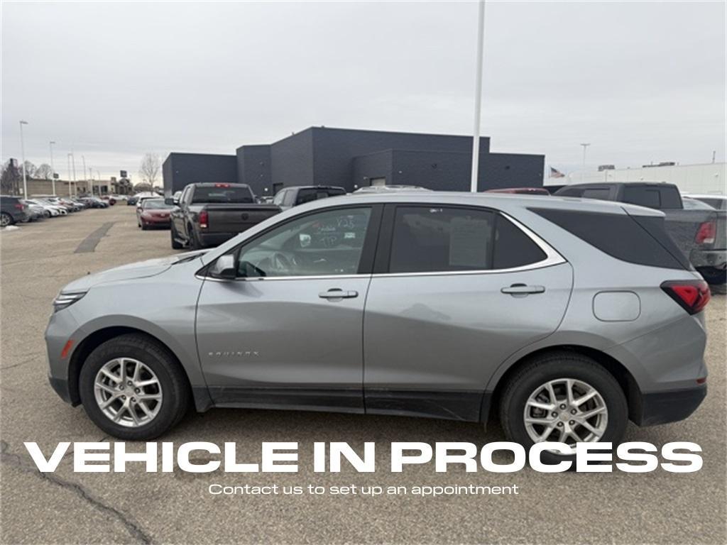 used 2024 Chevrolet Equinox car, priced at $23,000