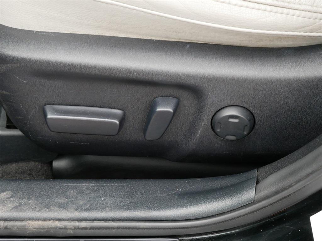 used 2014 Toyota Avalon car, priced at $14,499