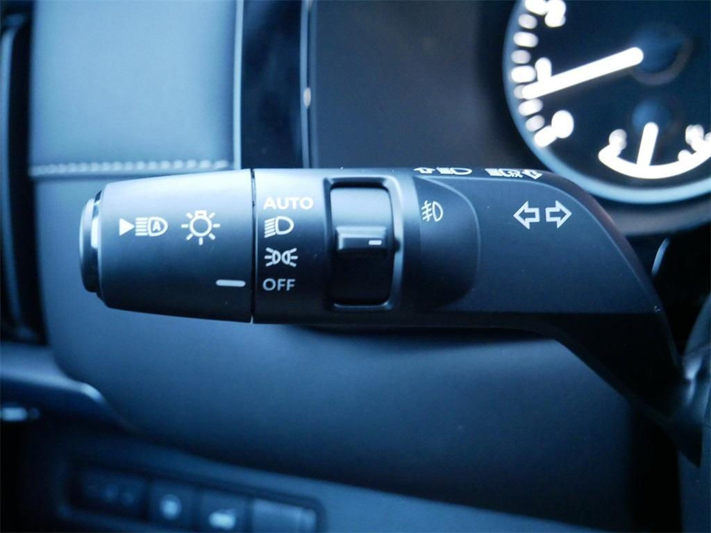 new 2025 Nissan Pathfinder car, priced at $43,000